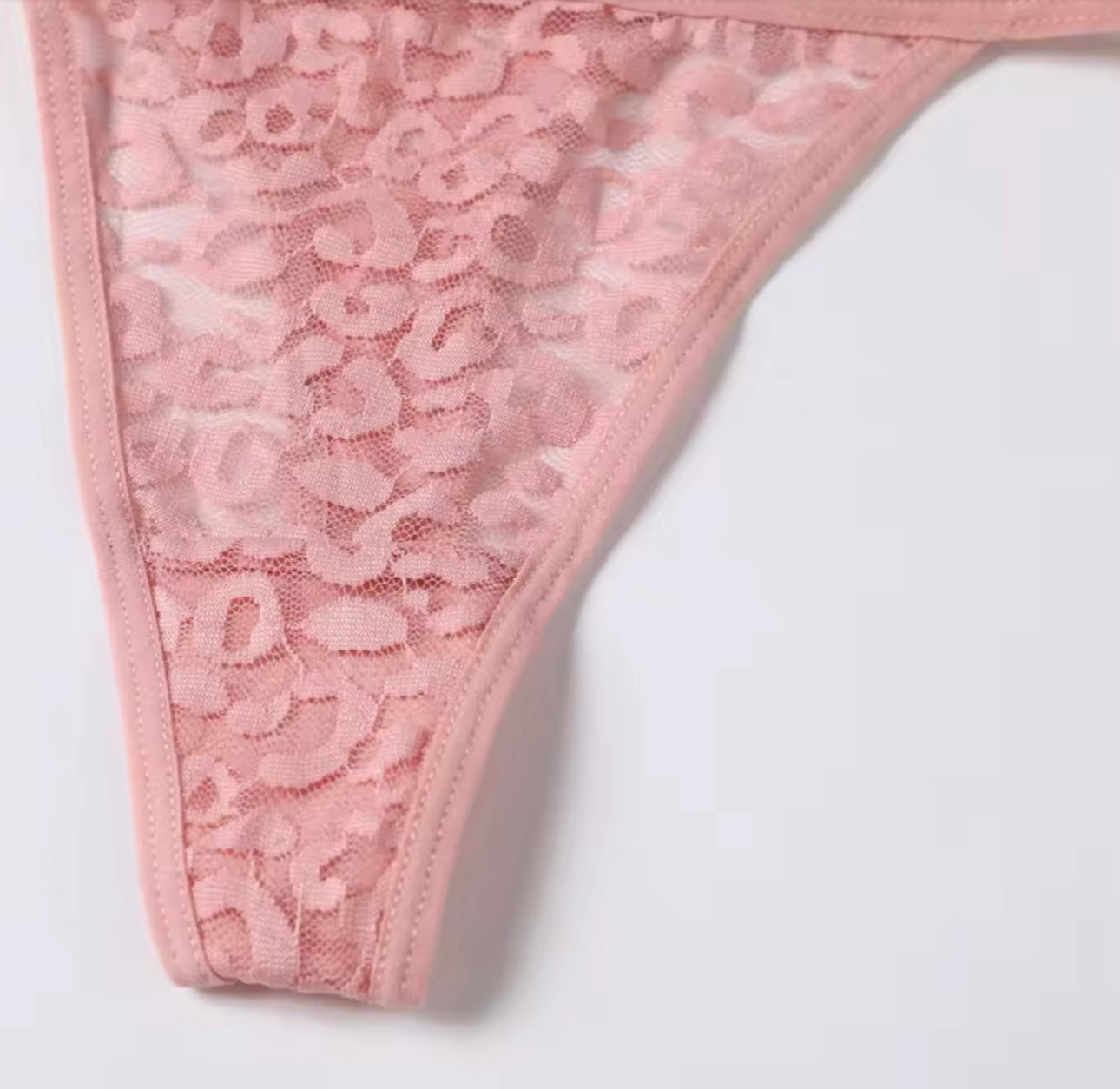 Tanga de Encaje “String”